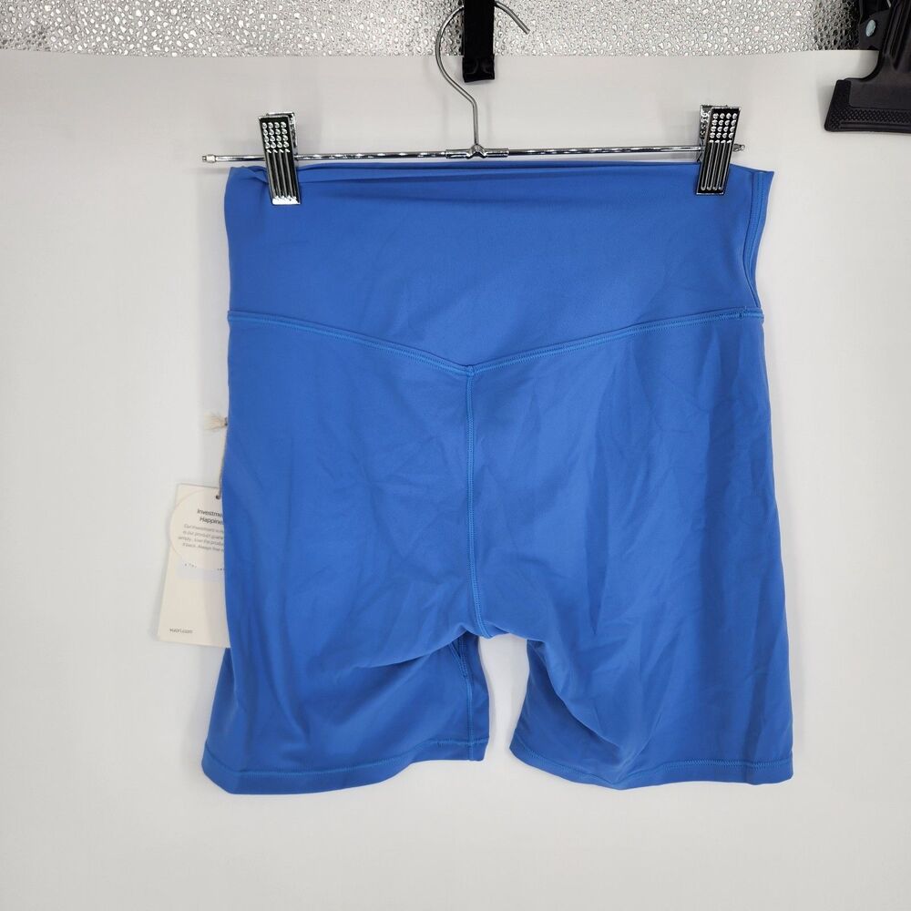 Vuori Women's Medium Riviera Blue All the Form Shorts 6" Inseam NWT